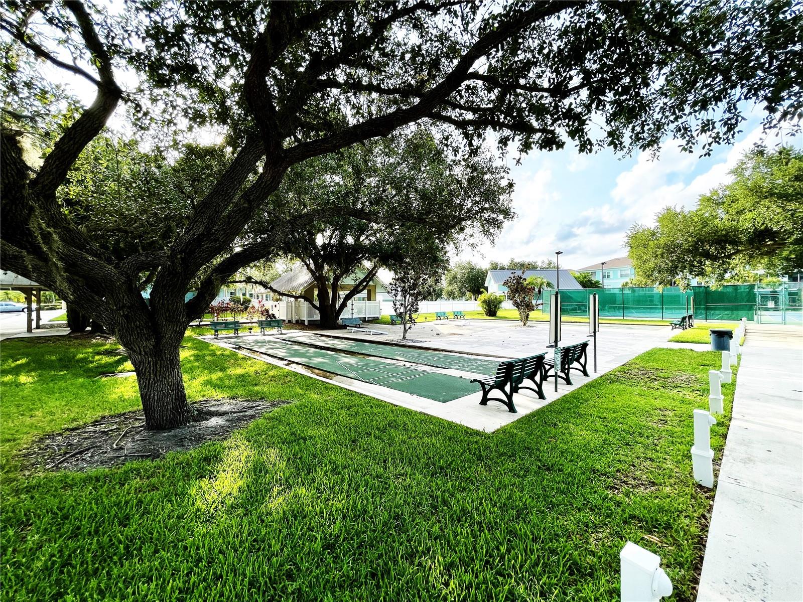 Image 64 of 70 For 1431 Red Oak Lane