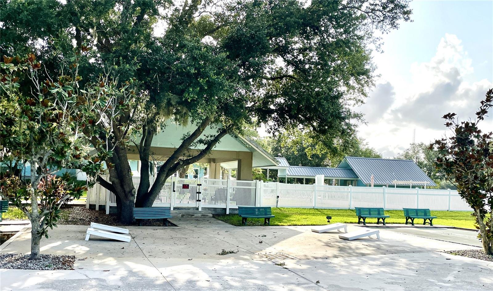 Image 67 of 70 For 1431 Red Oak Lane