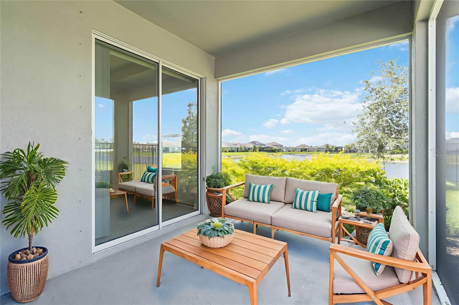 Image 29 of 43 For 16824 Canopy Garden Drive