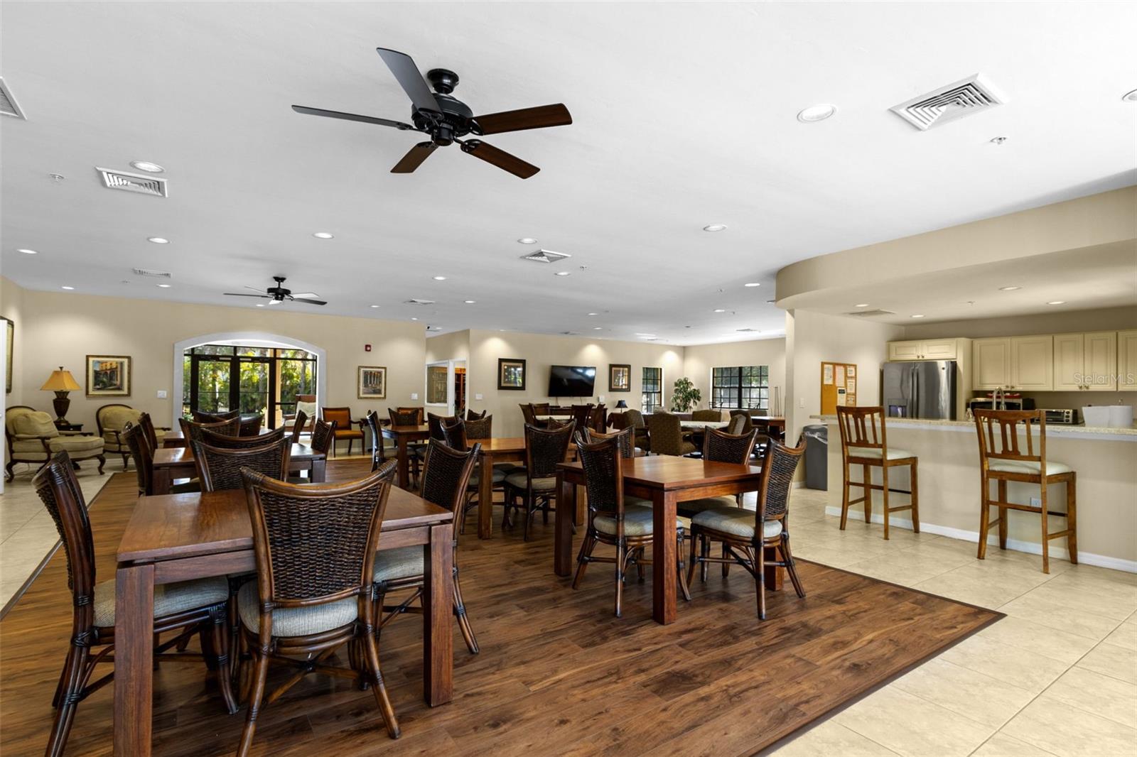 Image 27 of 34 For 1051 Winding Pines Circle 203