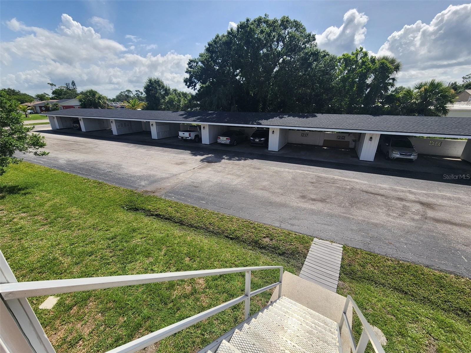 Image 10 of 11 For 4158 Tamiami Trail U4
