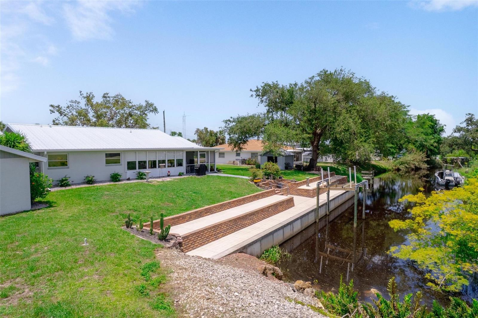 Image 15 of 55 For 405 Ridgecrest Drive
