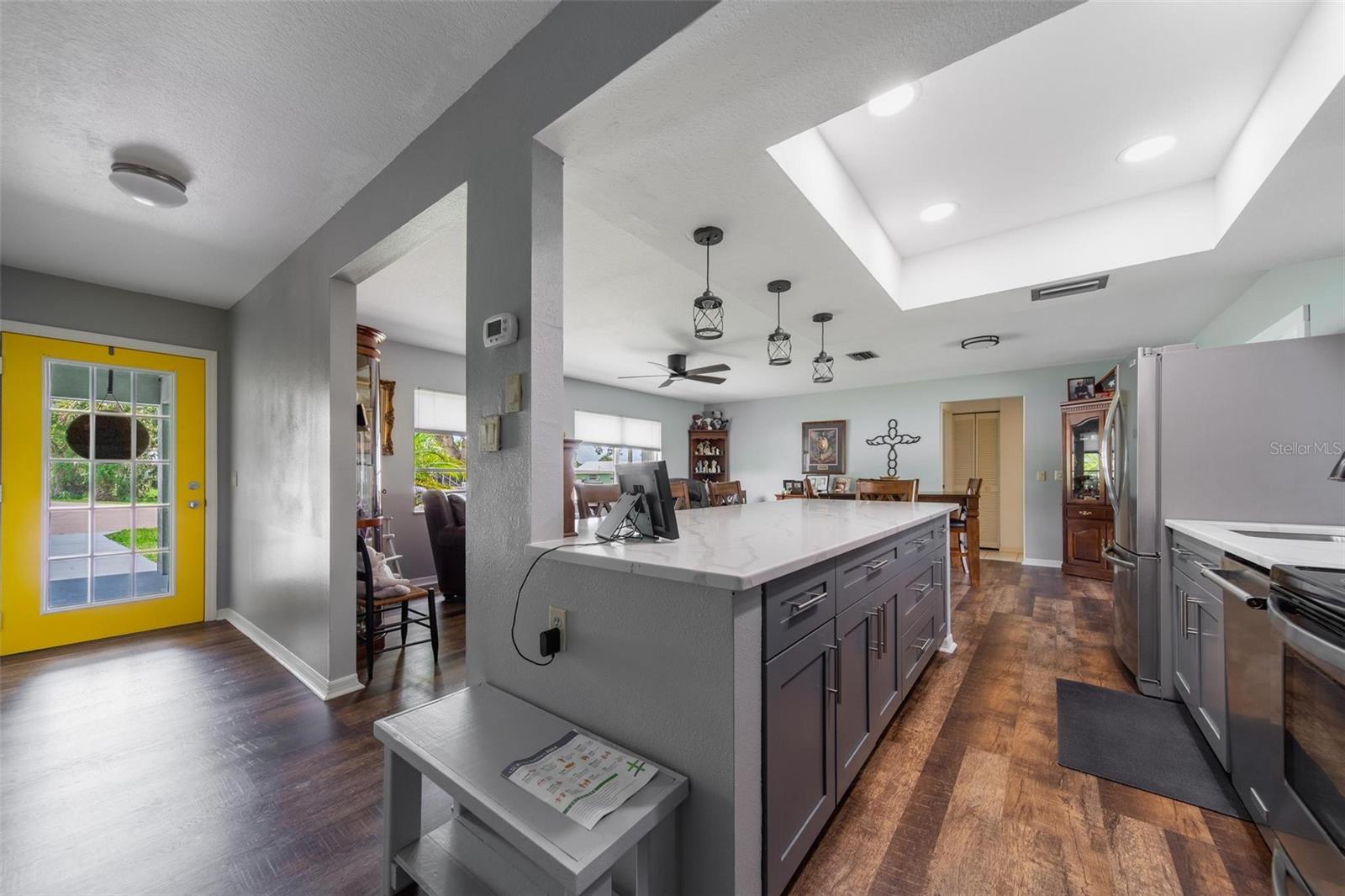 Image 37 of 55 For 405 Ridgecrest Drive