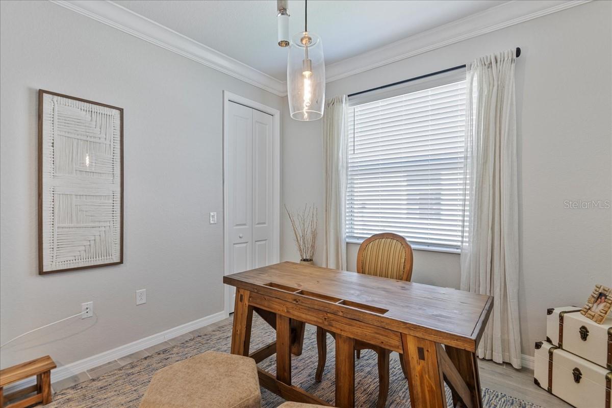Image 21 of 42 For 15039 Black Cherry Way
