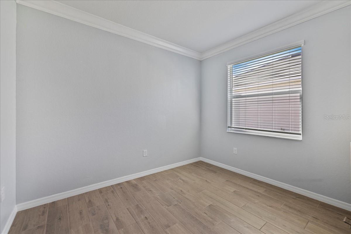 Image 22 of 42 For 15039 Black Cherry Way