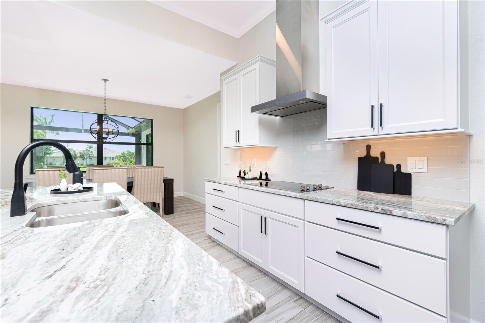 Image 14 of 61 For 609 Monaco Drive