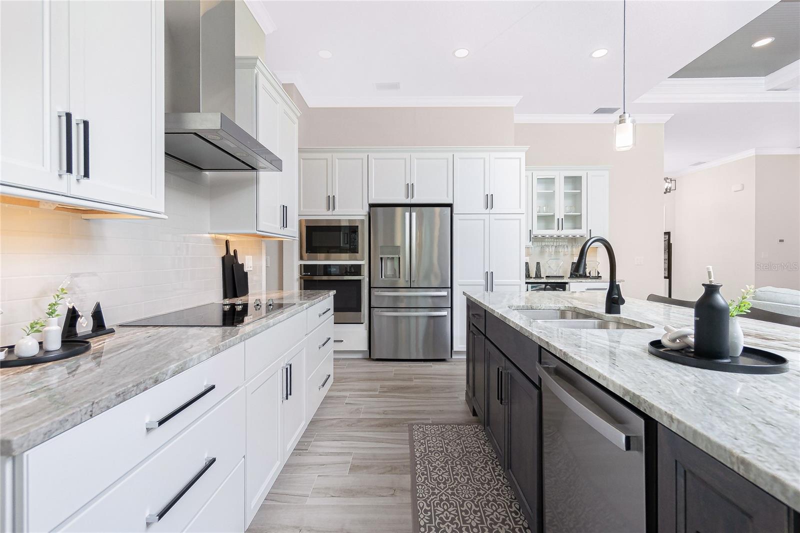 Image 17 of 61 For 609 Monaco Drive