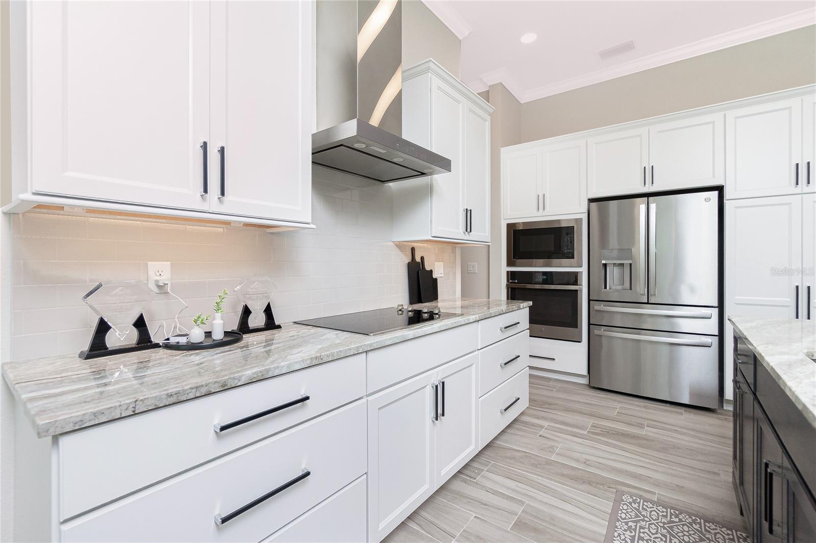 Image 18 of 61 For 609 Monaco Drive