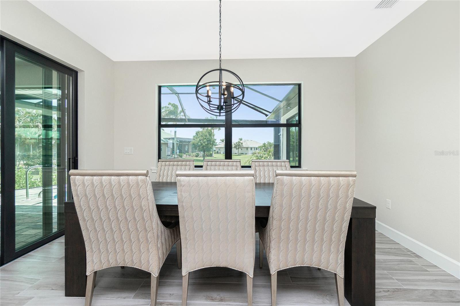 Image 21 of 61 For 609 Monaco Drive