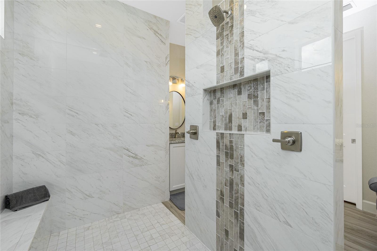 Image 37 of 61 For 609 Monaco Drive