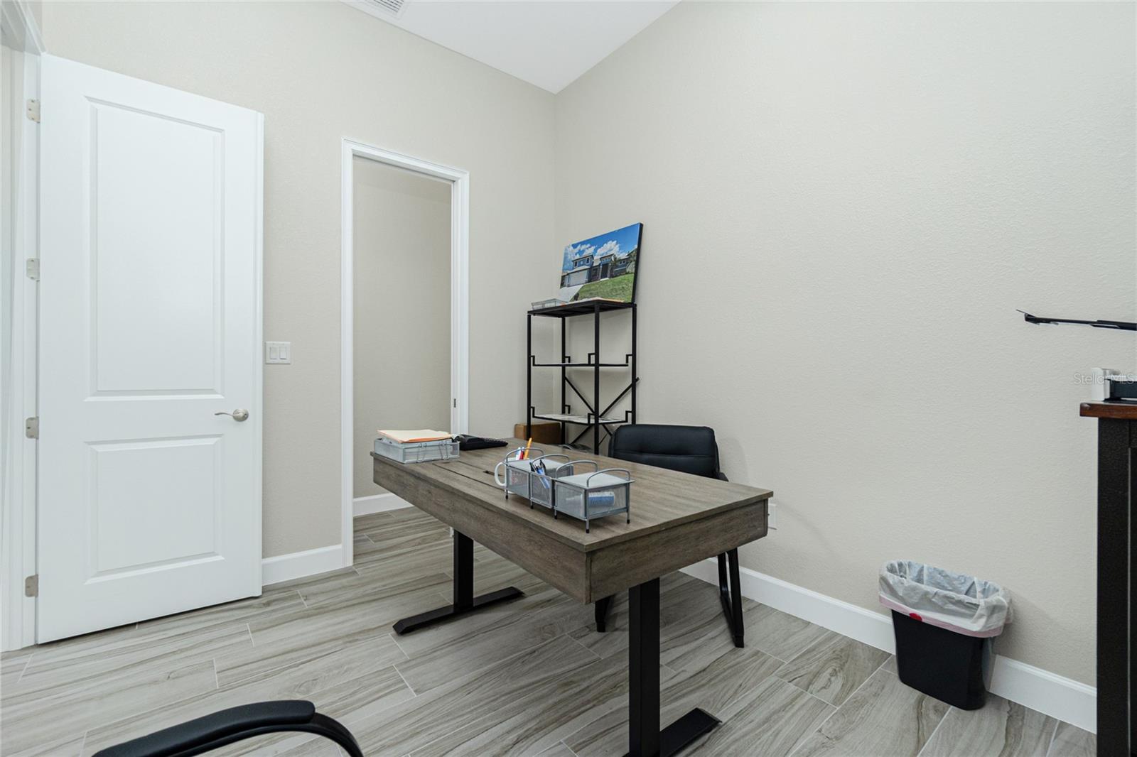 Image 42 of 61 For 609 Monaco Drive