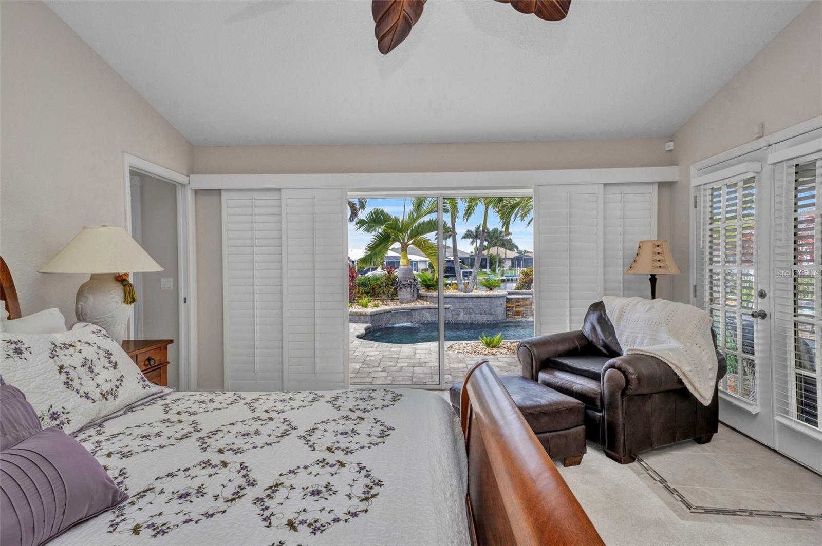 Image 10 of 99 For 250 Freeport Court