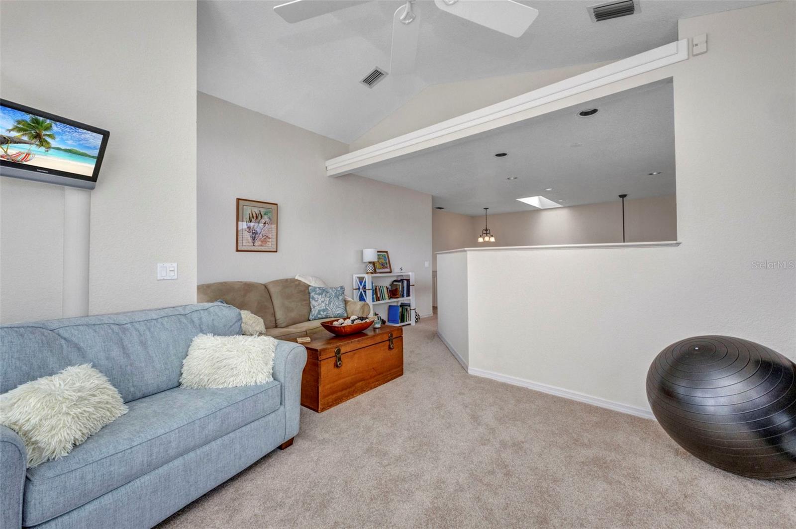 Image 56 of 99 For 250 Freeport Court