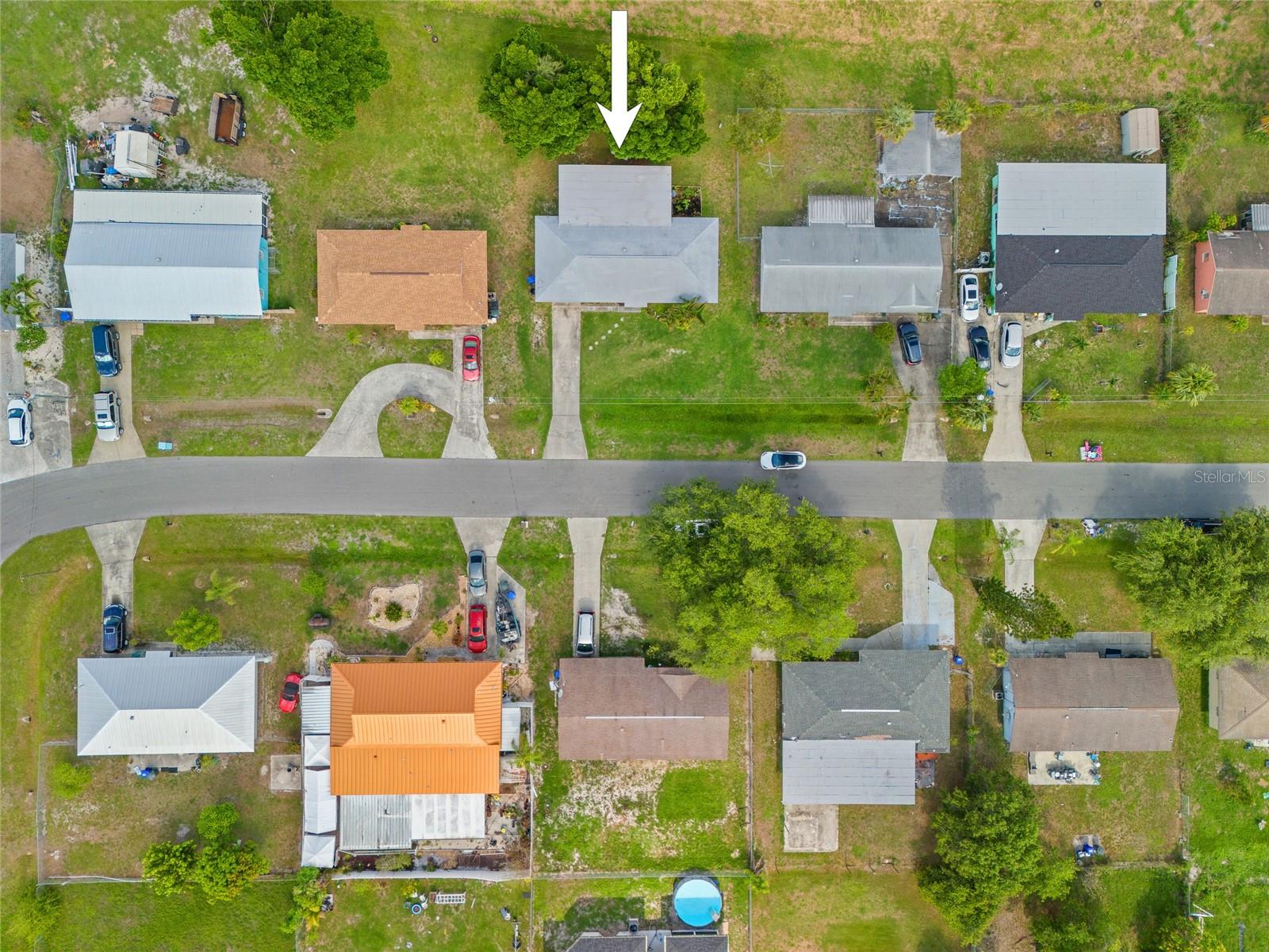 Image 23 of 30 For 6220 Meadowview Circle