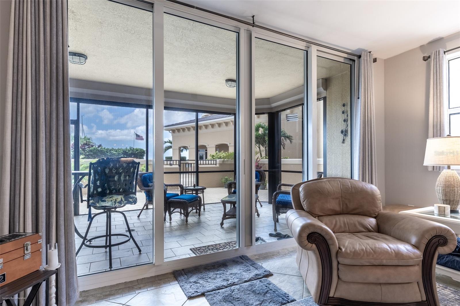 Image 32 of 59 For 3313 Sunset Key Cir  107