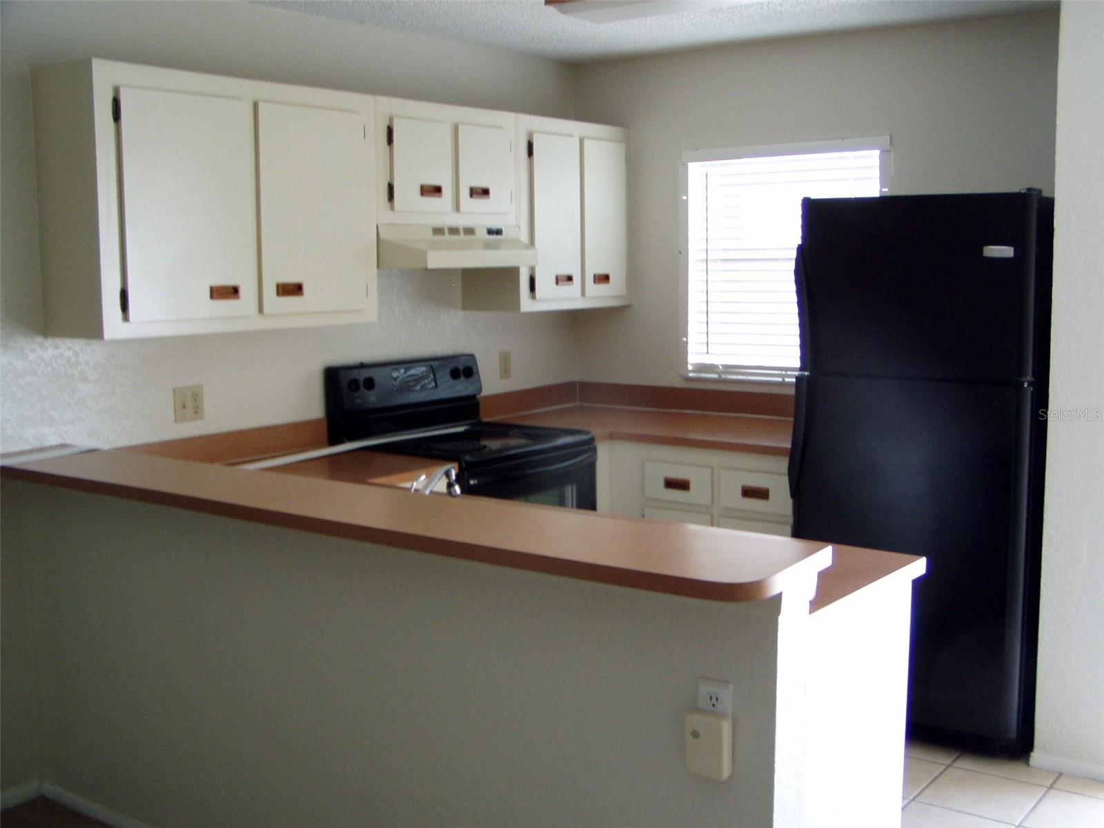 Image 4 of 10 For 25100 Sandhill Boulevard 202