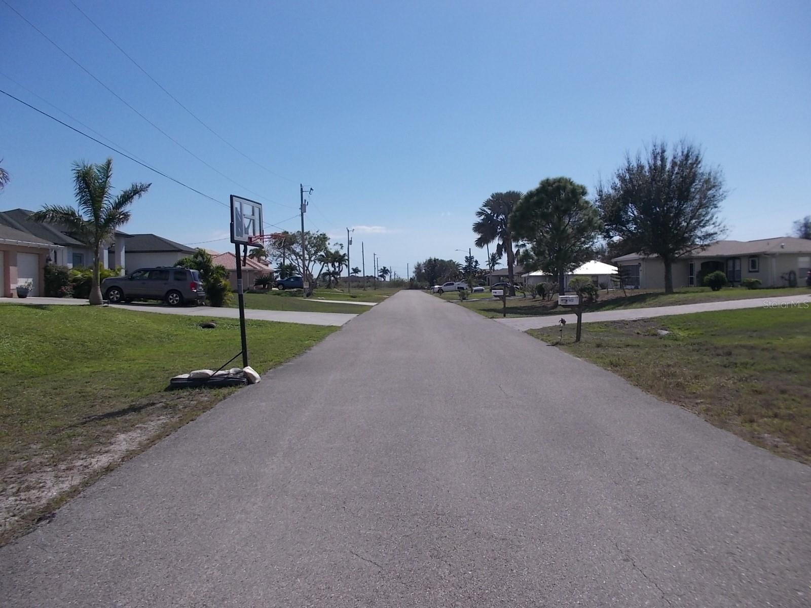 Image 5 of 9 For 1417 9th Place
