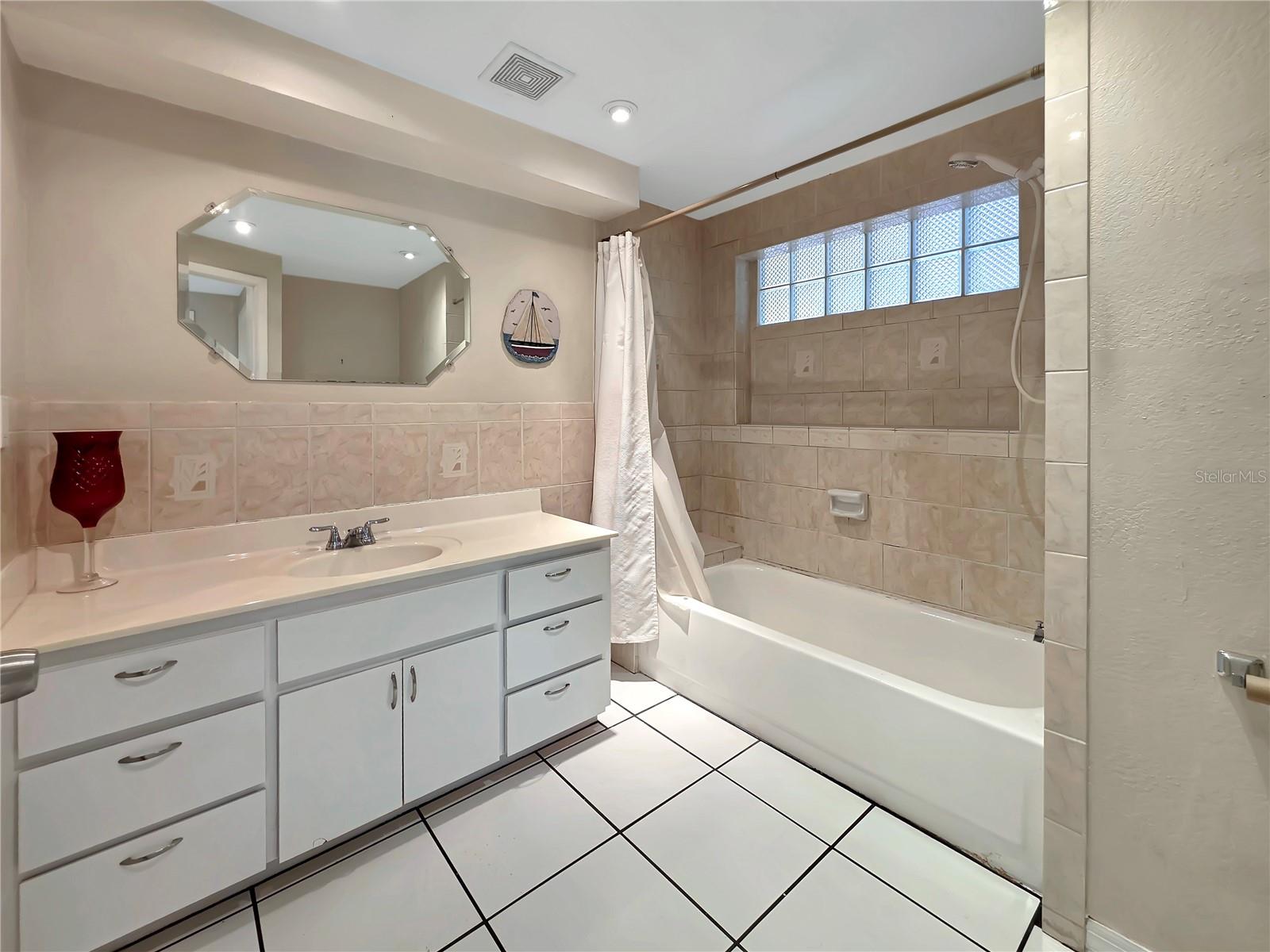 Image 17 of 40 For 2131 Heasley Road