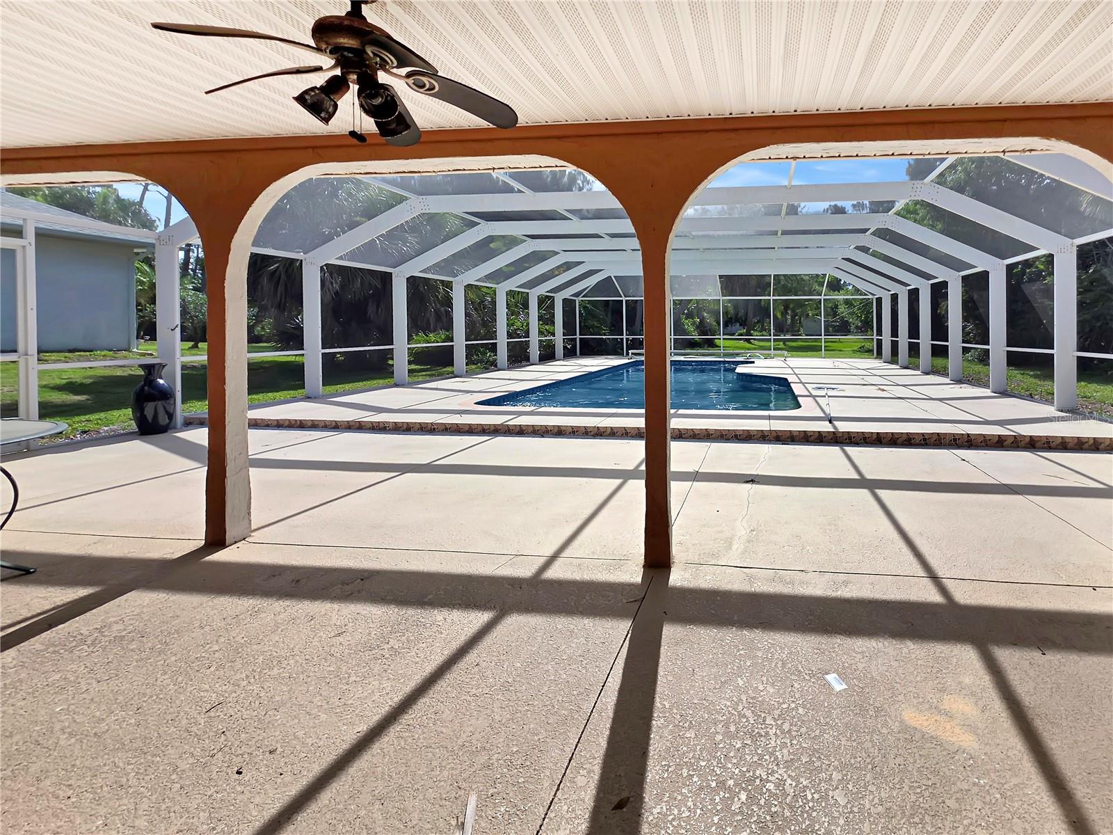 Image 4 of 40 For 2131 Heasley Road