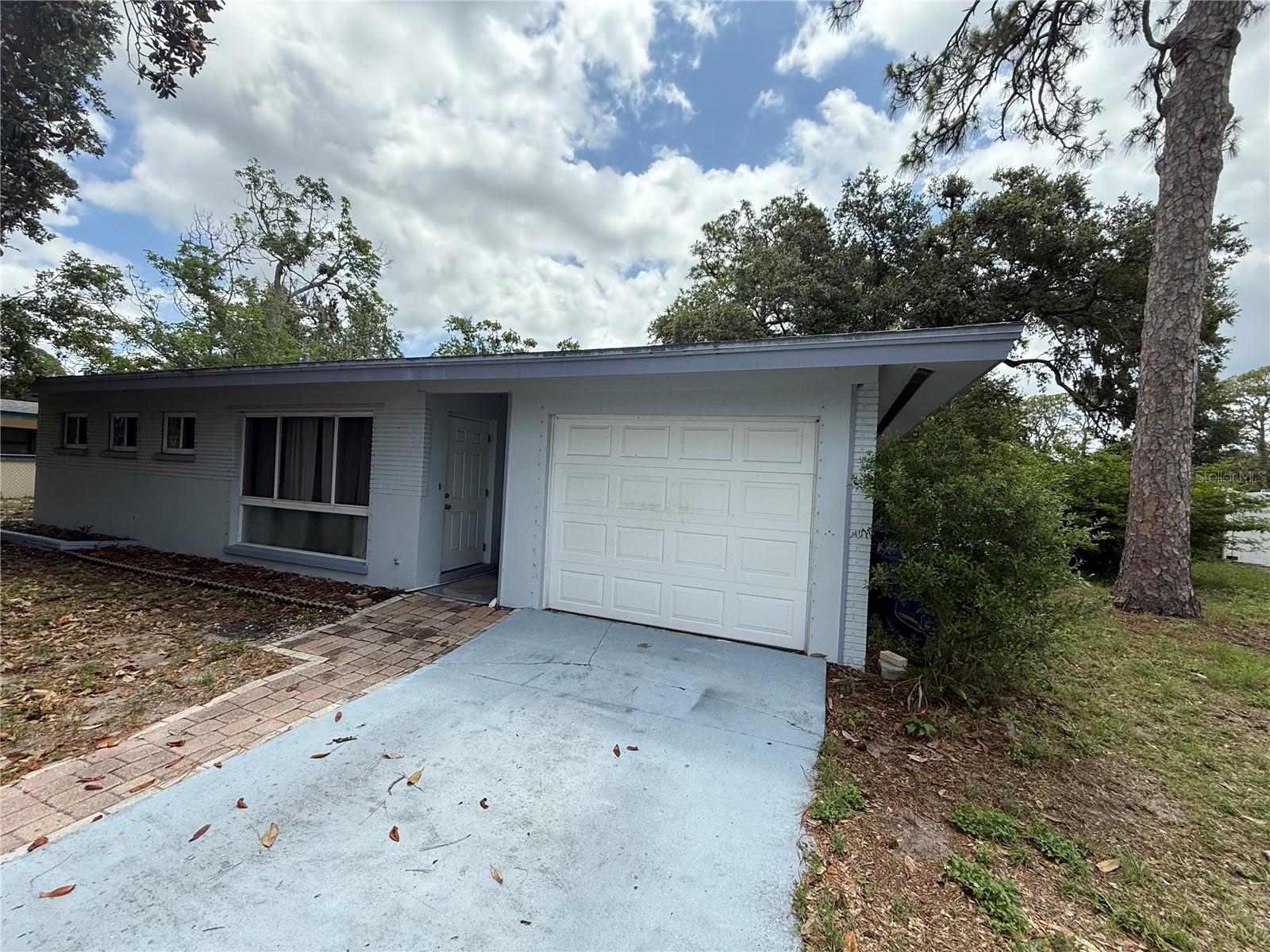 Details for 2174 Schwalbe Way, SARASOTA, FL 34235