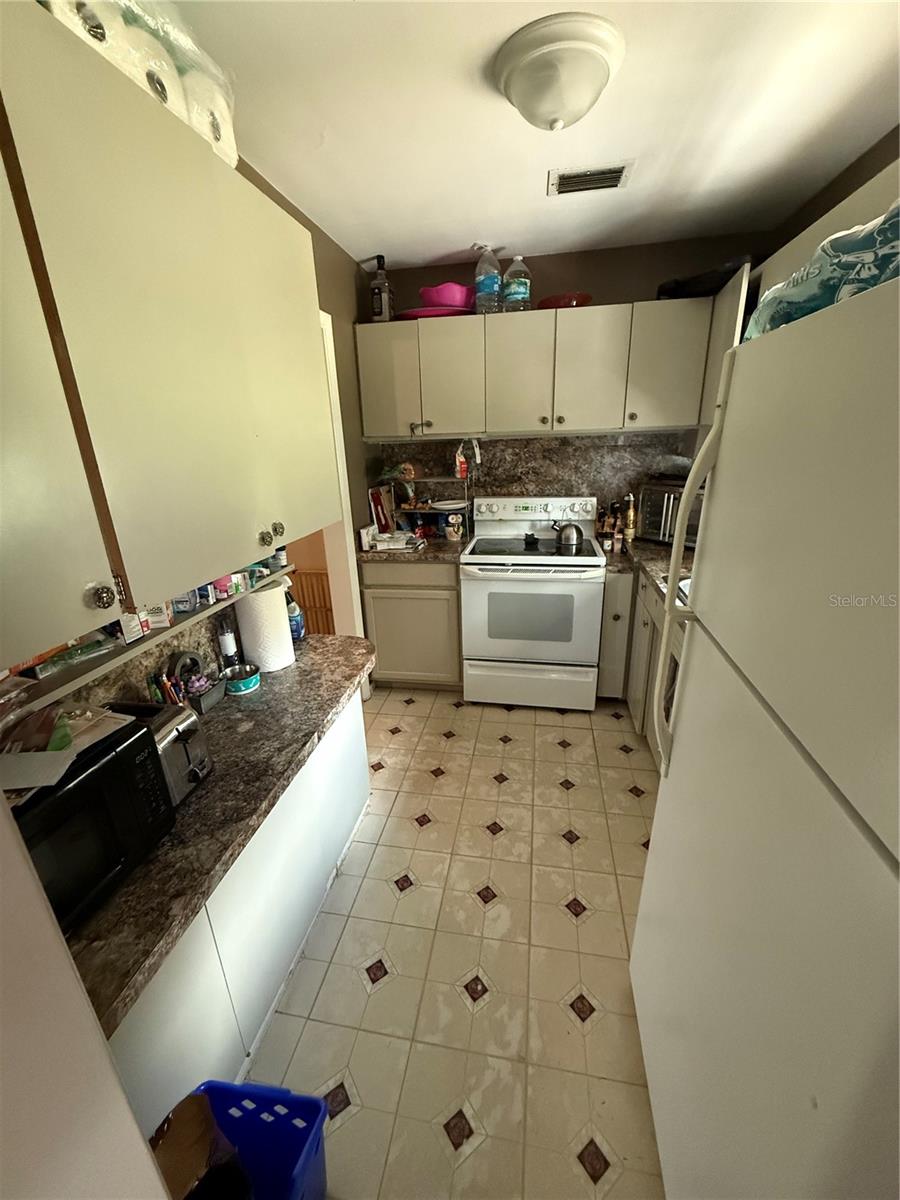 Image 6 of 18 For 2174 Schwalbe Way