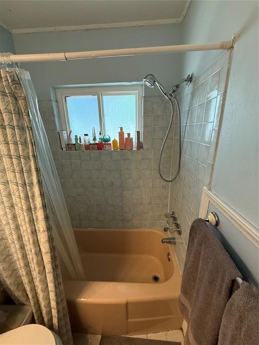 Image 9 of 18 For 2174 Schwalbe Way