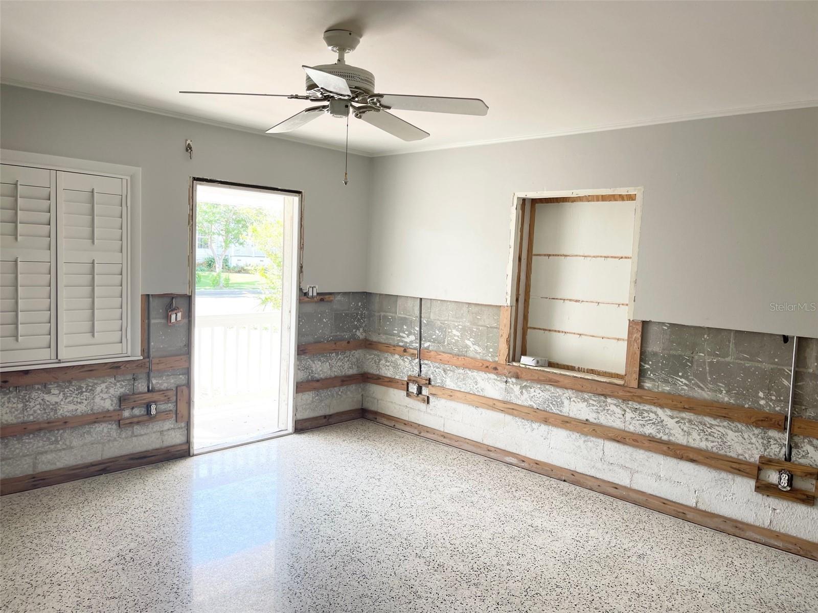 Image 4 of 26 For 617 Olympia Avenue