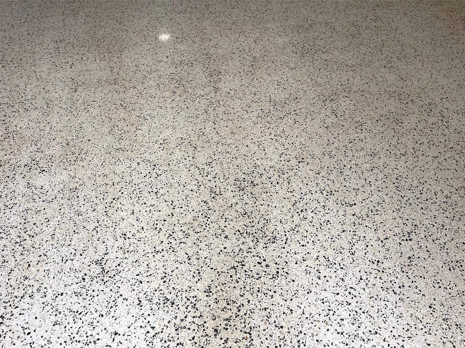 Image 8 of 26 For 617 Olympia Avenue