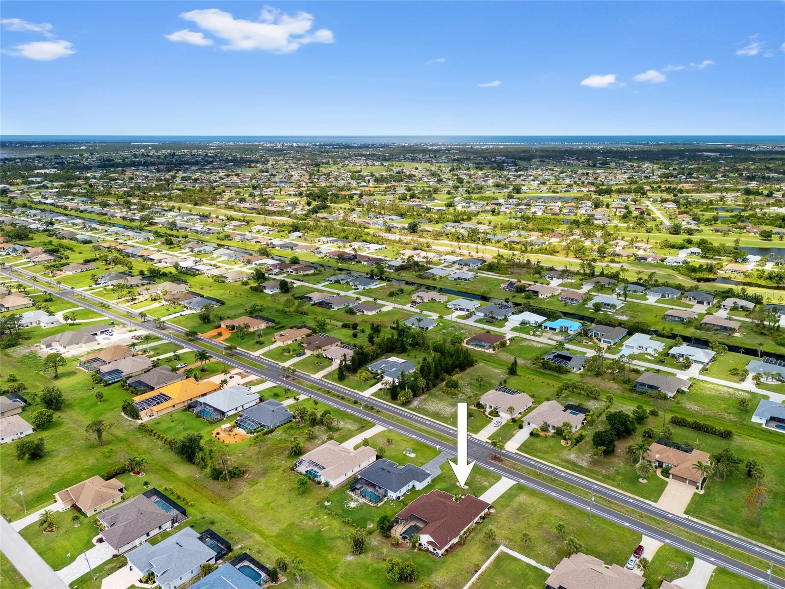 Image 2 of 34 For 264 Rotonda Boulevard N