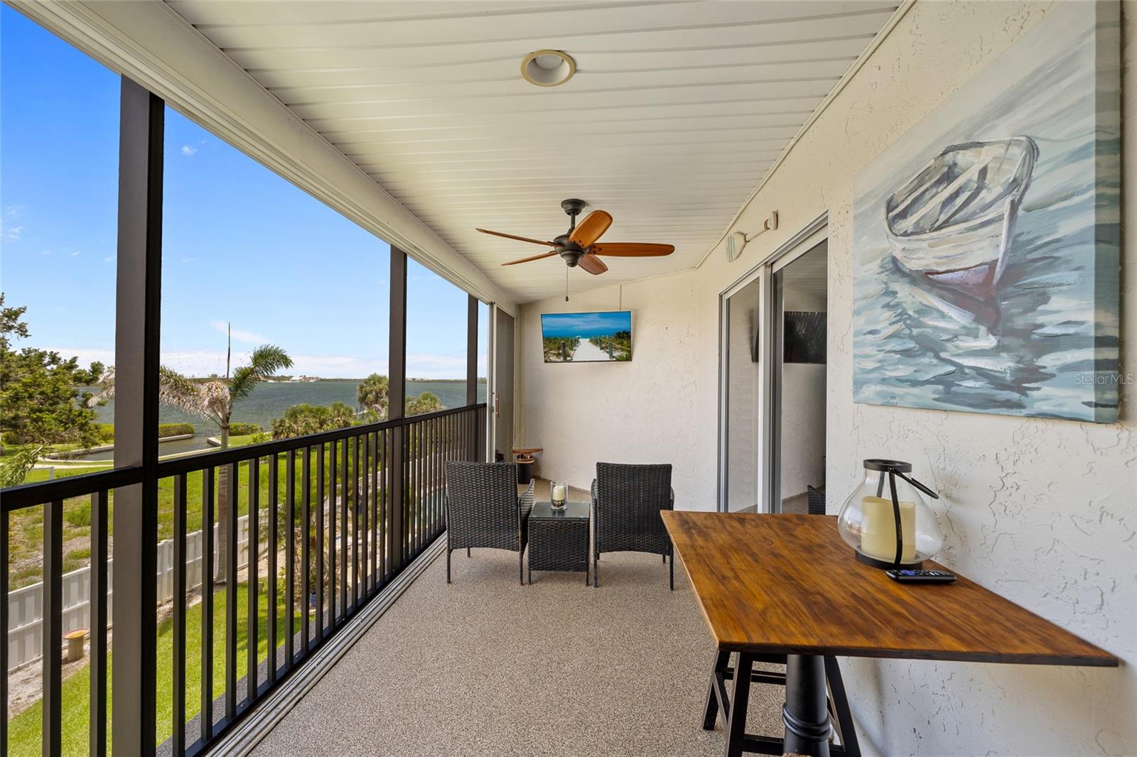 Image 25 of 46 For 53 Bay Heights Road 307
