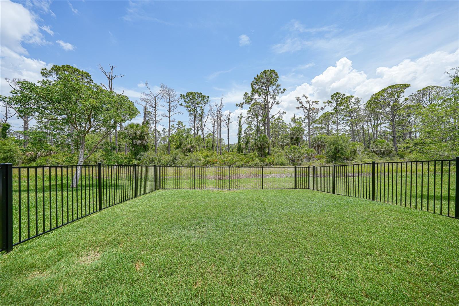 Image 35 of 48 For 15261 Mille Fiore Boulevard