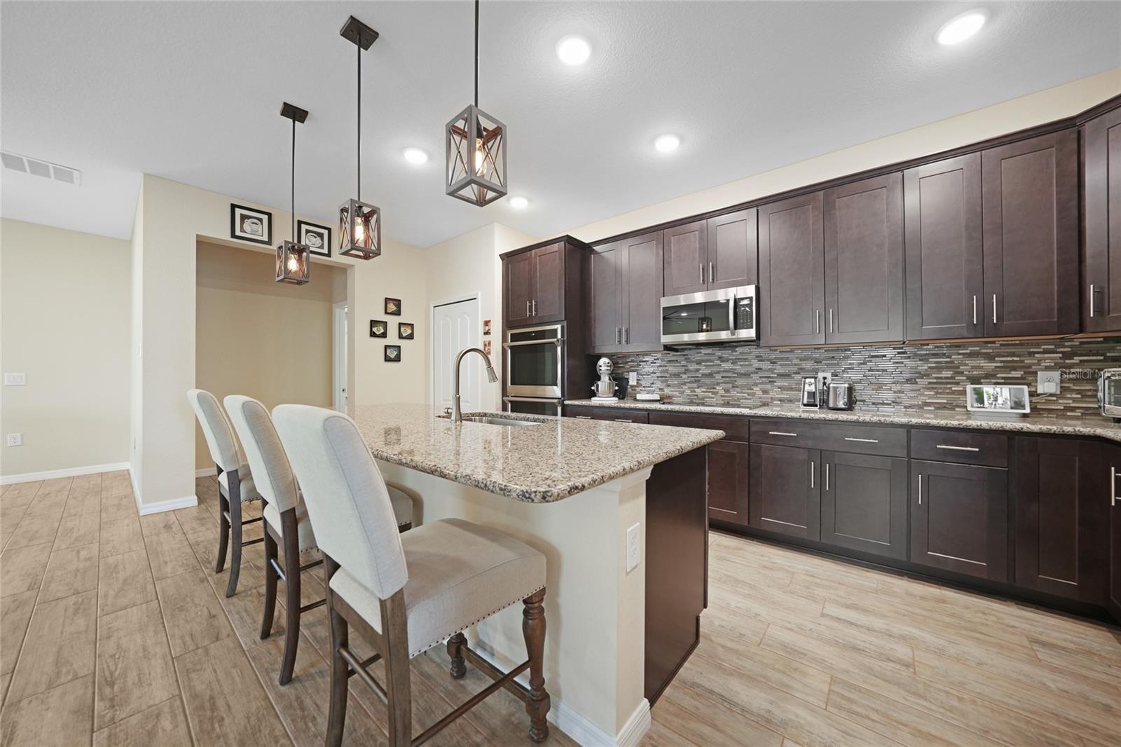 Image 7 of 48 For 15261 Mille Fiore Boulevard