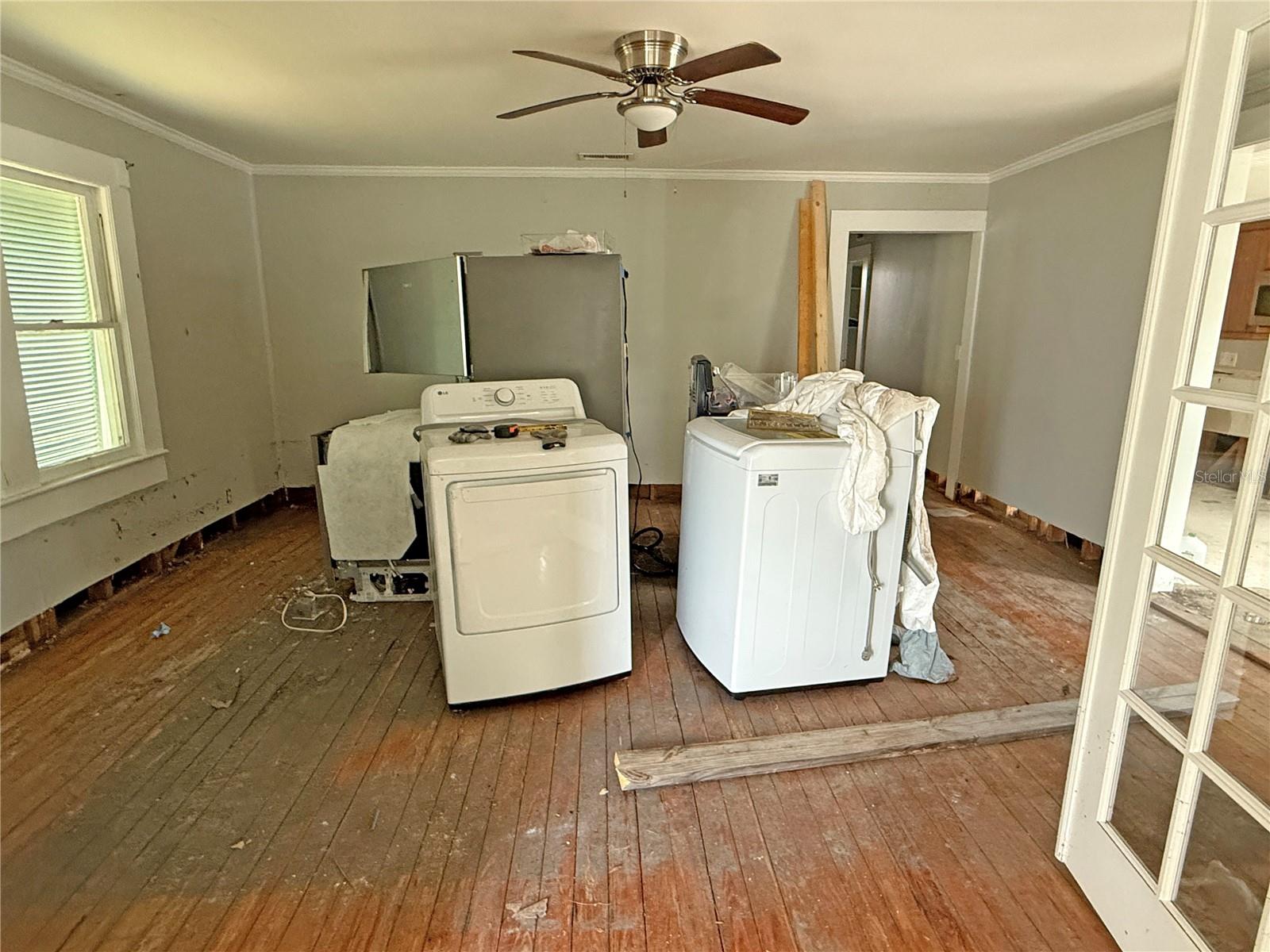 Image 13 of 23 For 420 Olympia Avenue