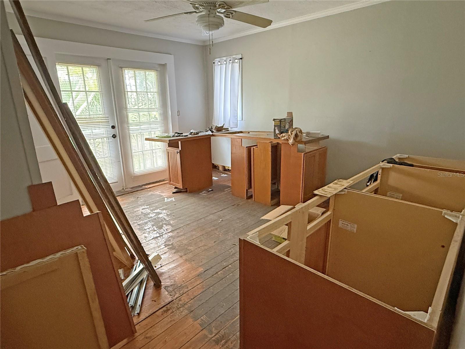 Image 14 of 23 For 420 Olympia Avenue