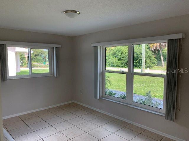 Image 11 of 14 For 3069 Rock Creek Drive