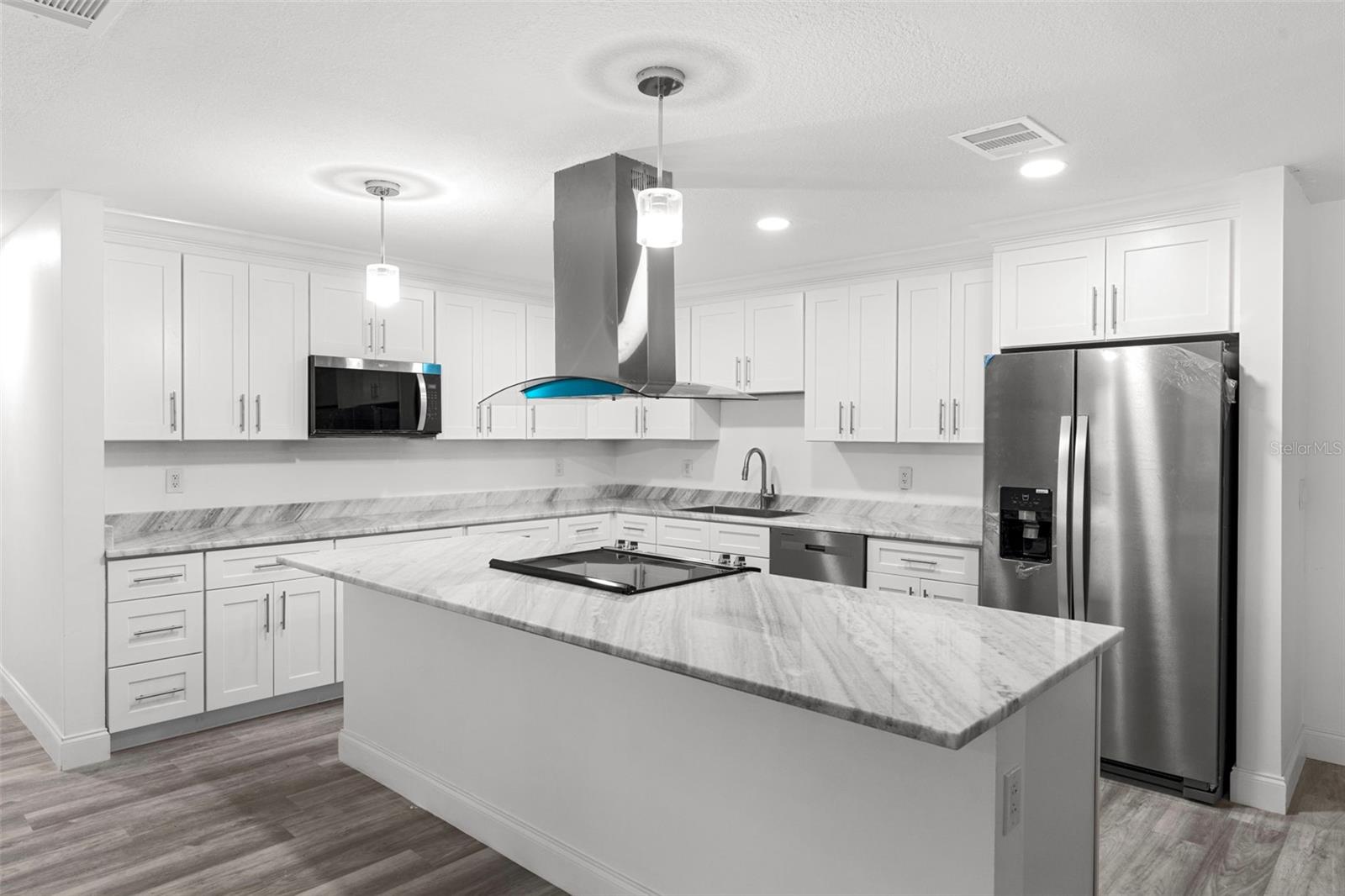Image 11 of 53 For 4996 49th Street