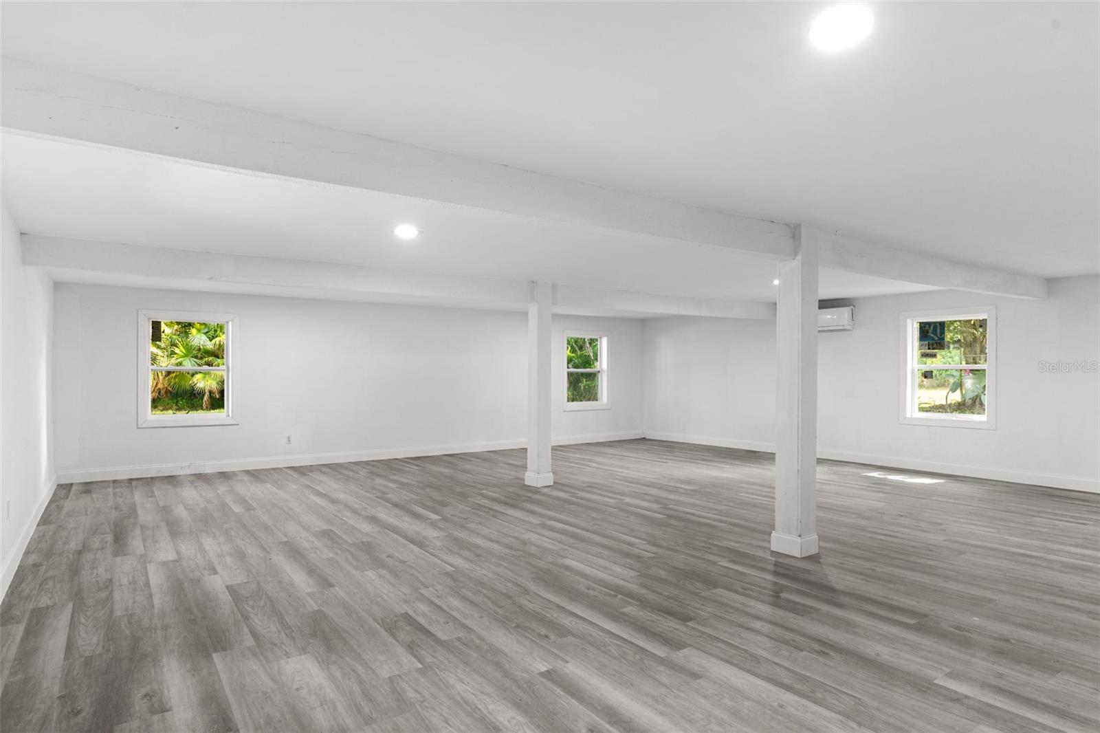Image 16 of 53 For 4996 49th Street