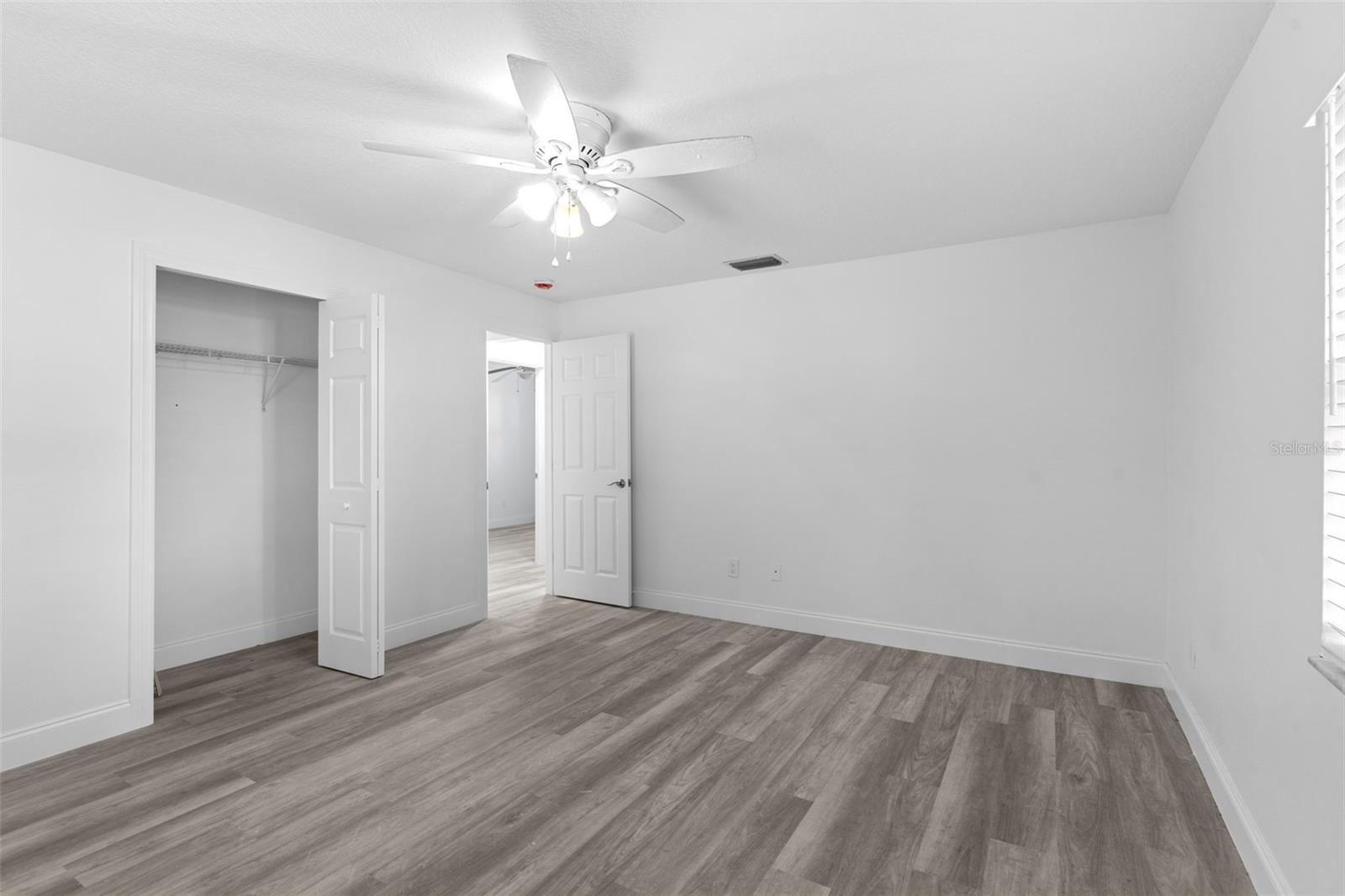 Image 28 of 53 For 4996 49th Street