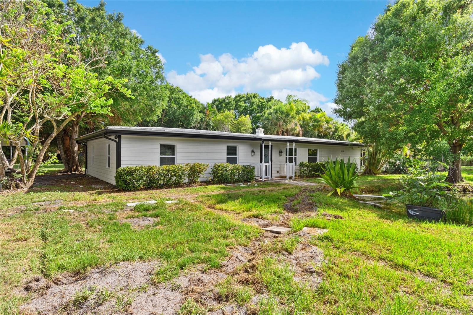 Image 3 of 53 For 4996 49th Street