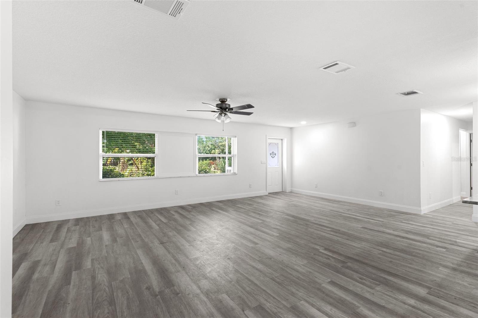 Image 7 of 53 For 4996 49th Street