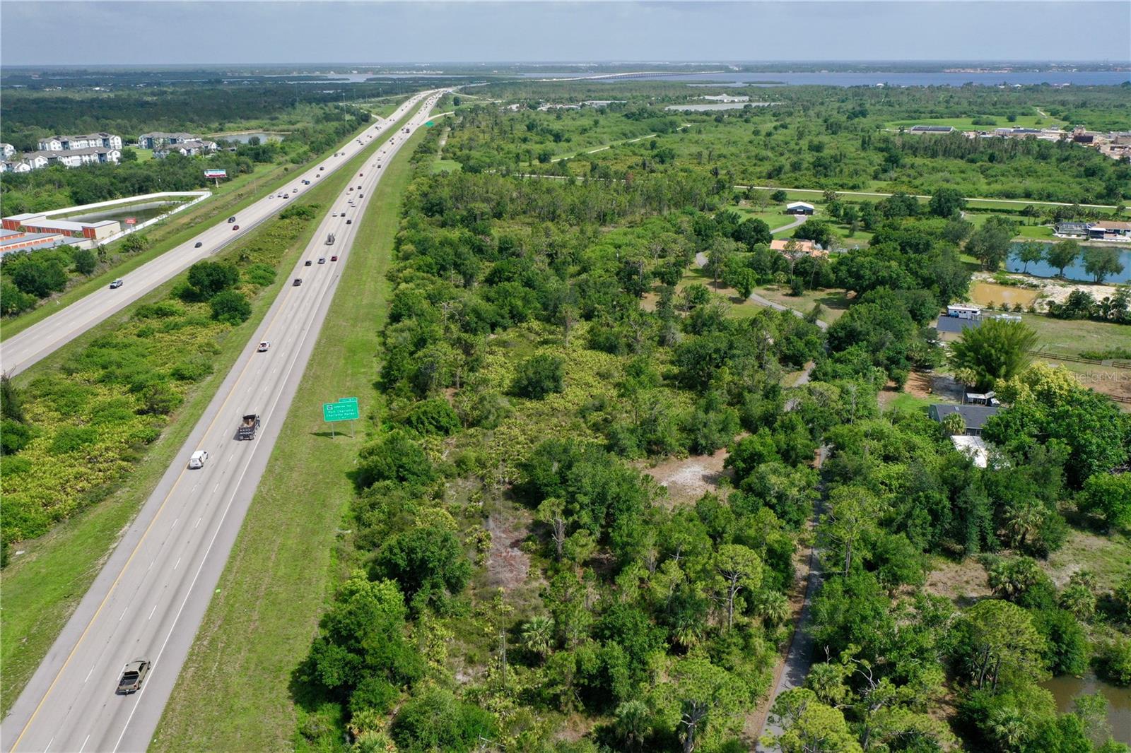 Image 14 of 31 For 24869 Nova Lane