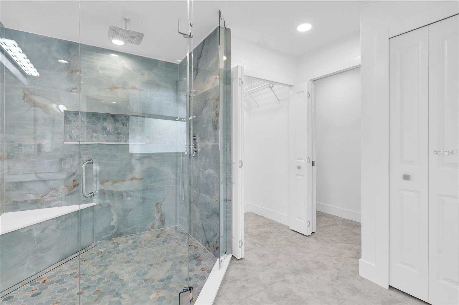 Image 17 of 48 For 3010 52nd Street W