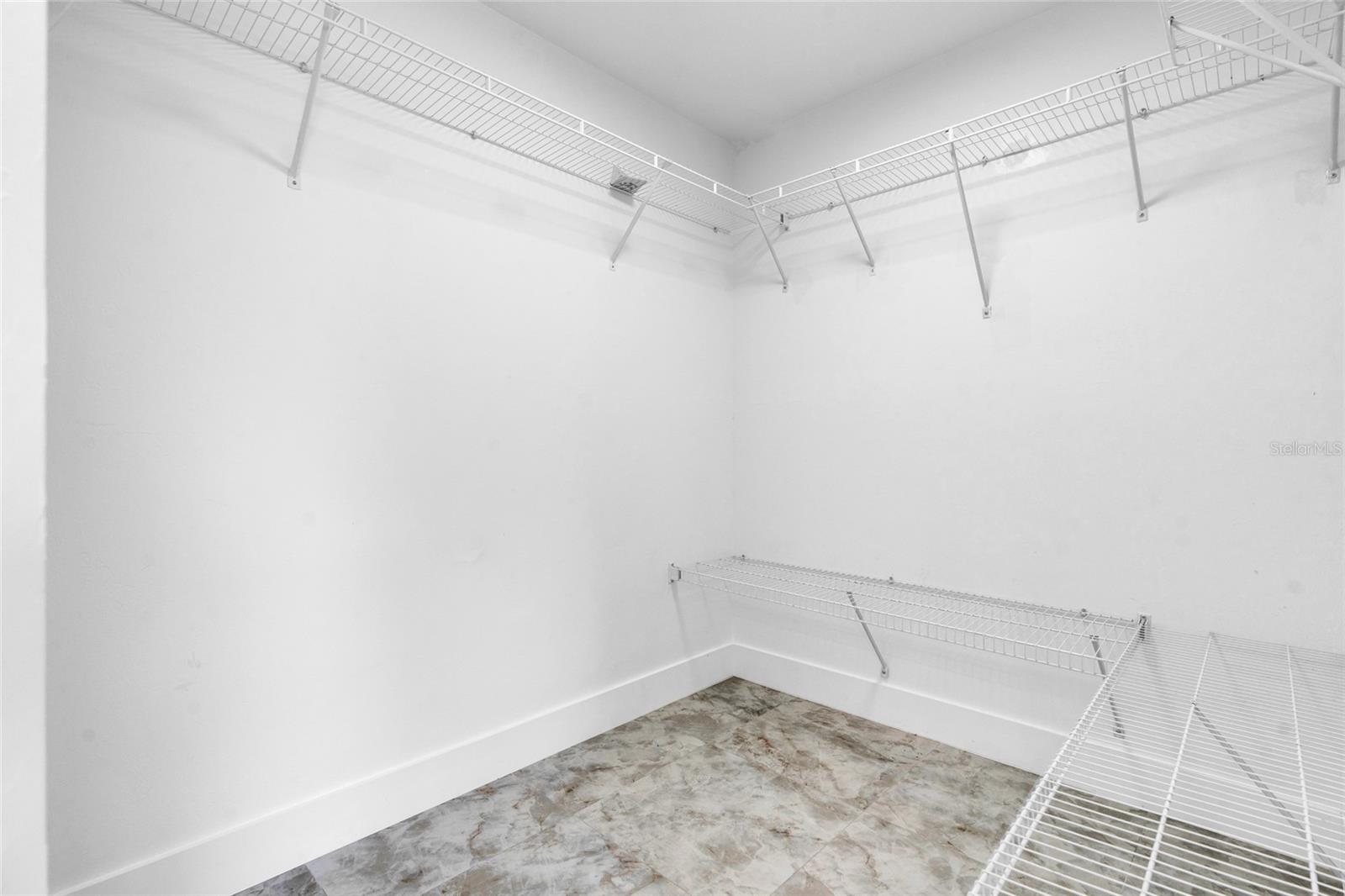 Image 20 of 48 For 3010 52nd Street W