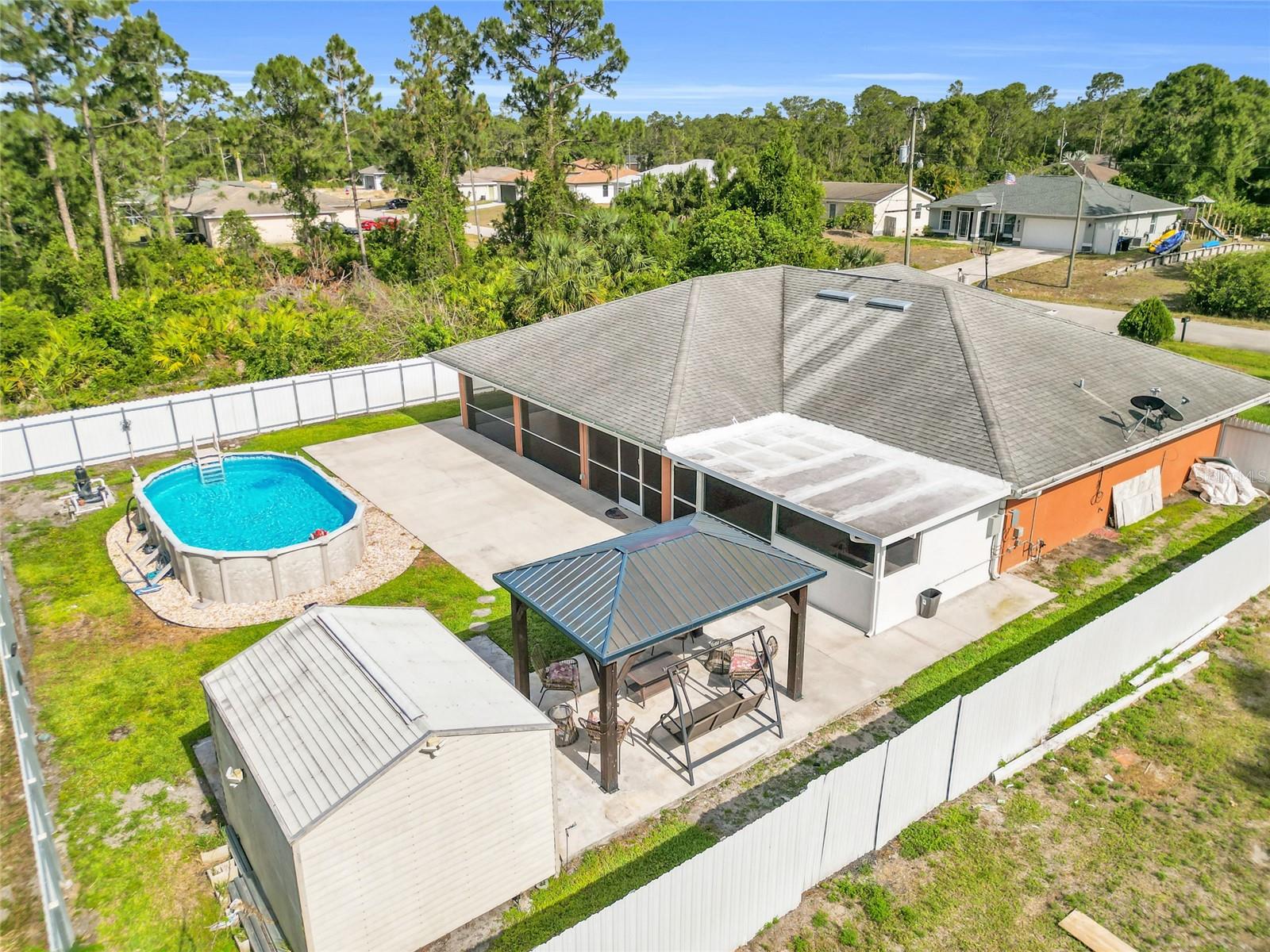 Image 3 of 48 For 3010 52nd Street W