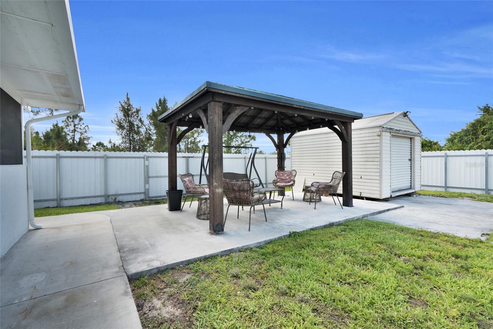 Image 35 of 48 For 3010 52nd Street W