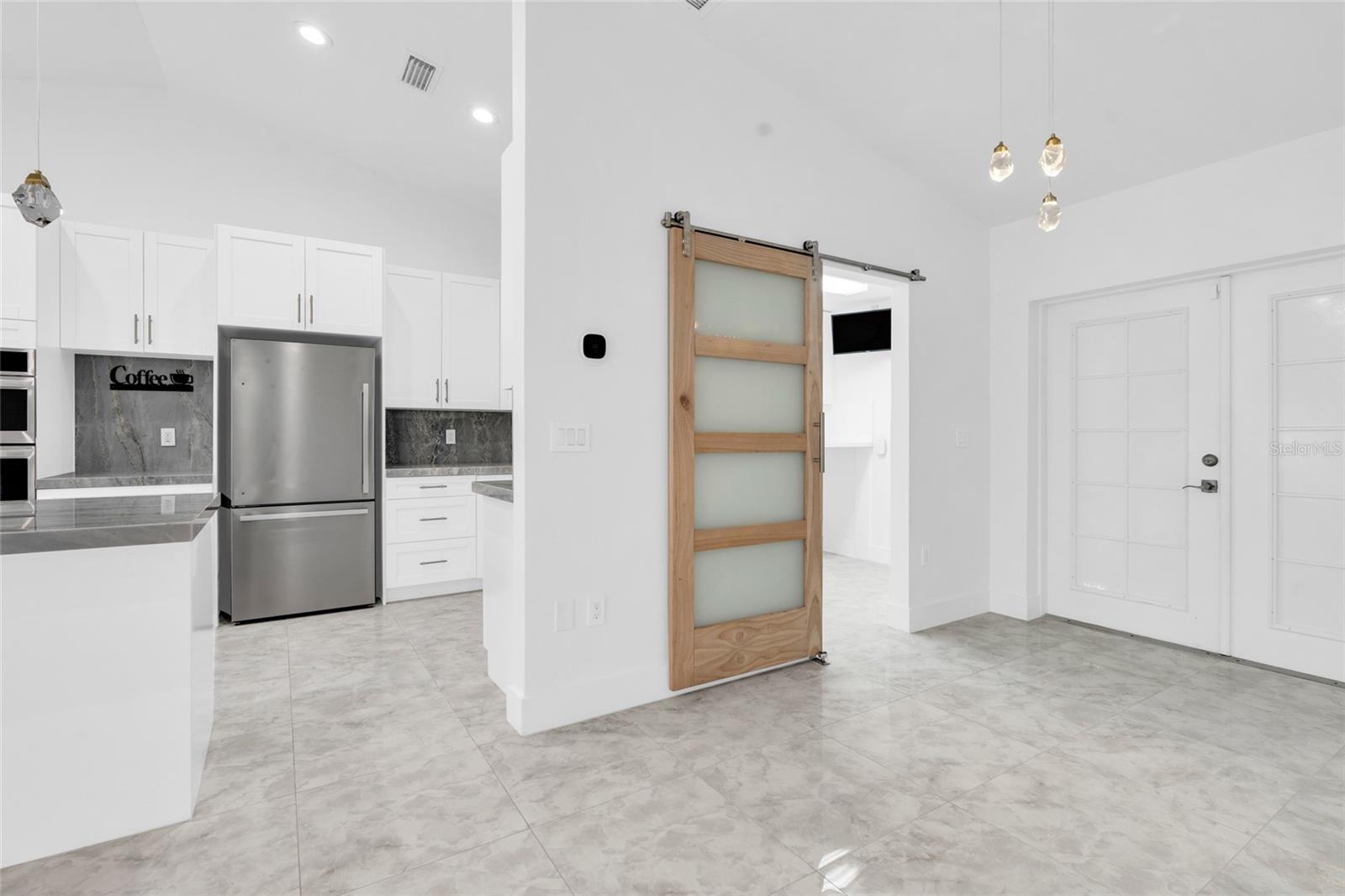 Image 7 of 48 For 3010 52nd Street W