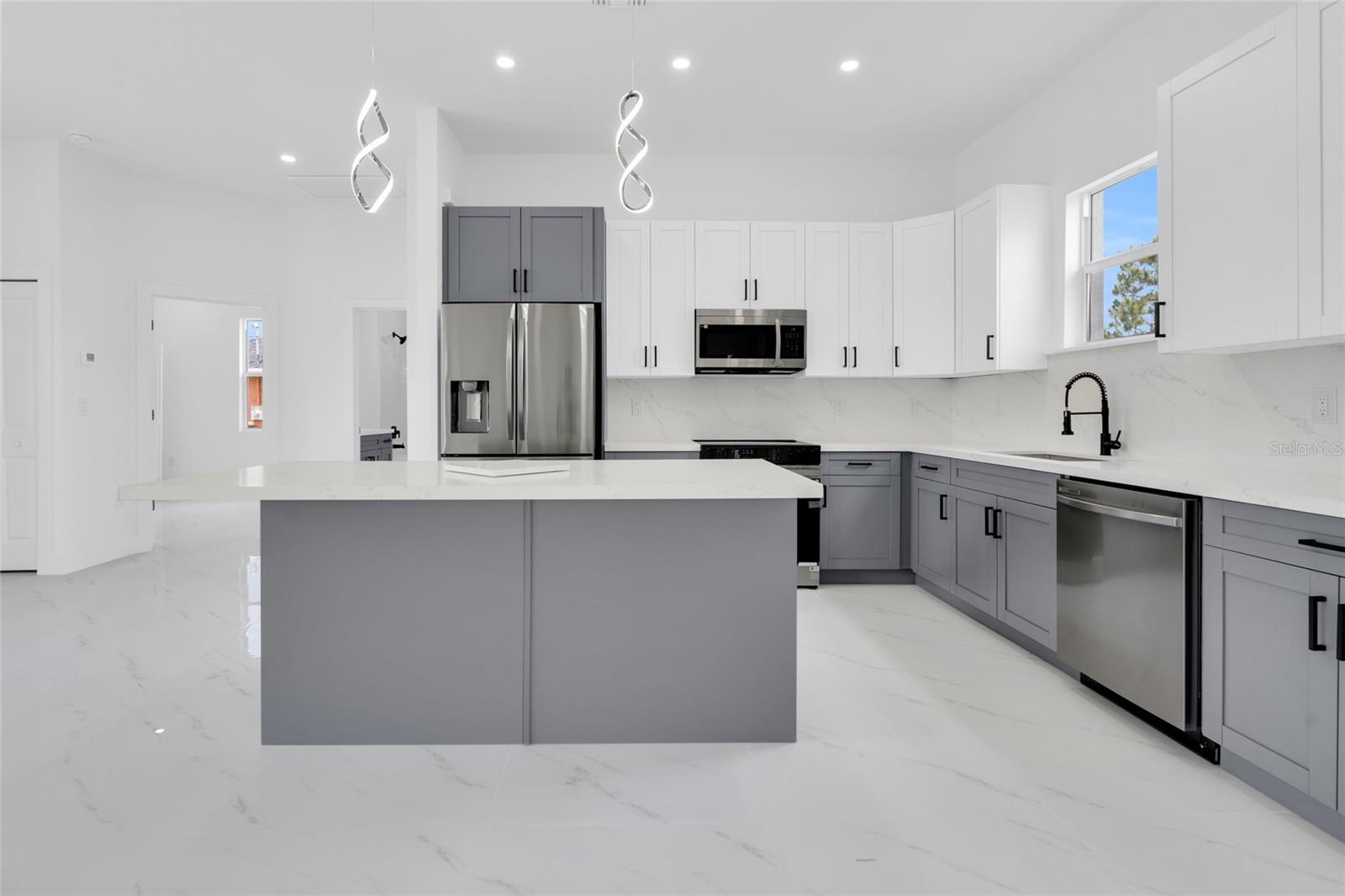 Image 31 of 35 For 3202 41st Street W
