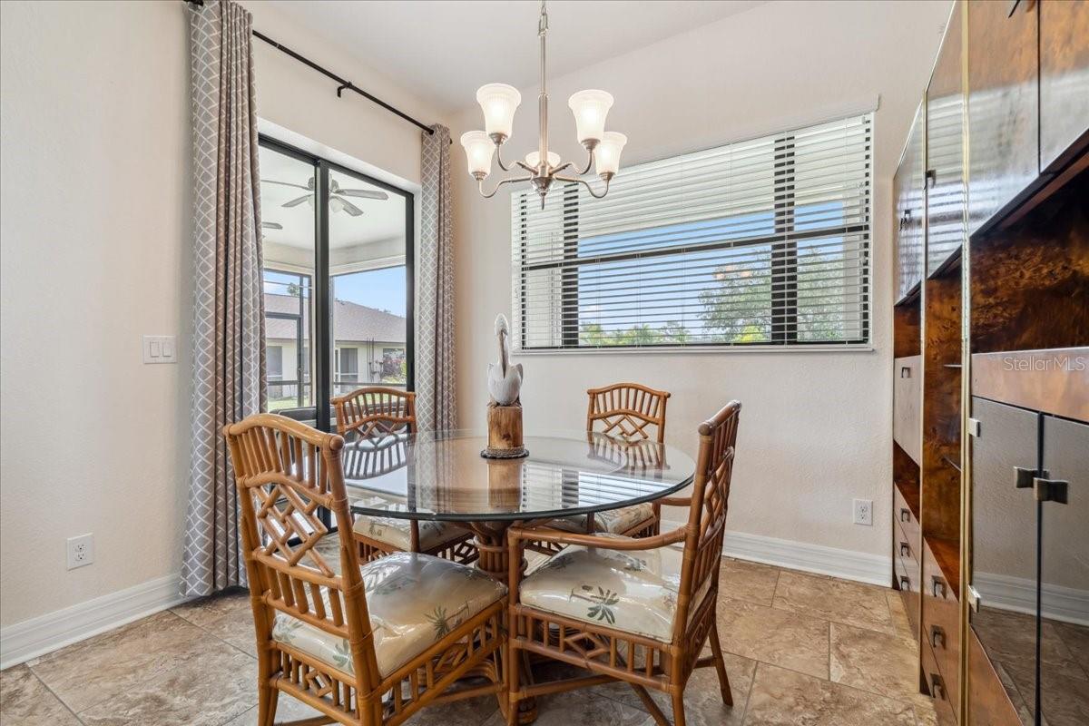 Image 11 of 41 For 1275 Blue Lake Circle