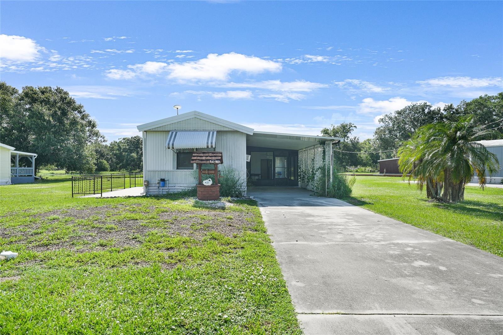 Image 2 of 35 For 1298 Lake Road