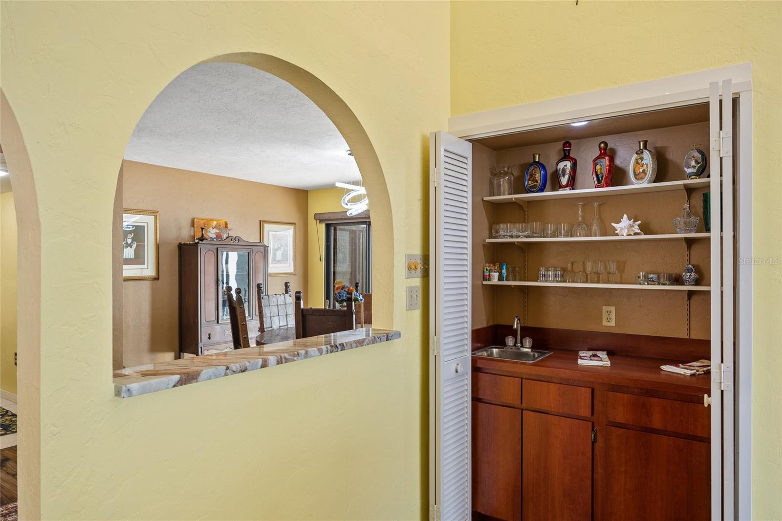 Image 12 of 42 For 25188 Marion Avenue 45